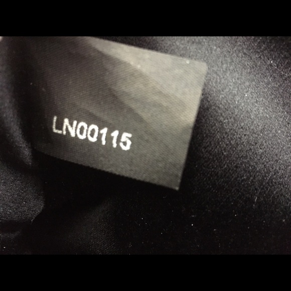 Authentic PRADA Python Snakeskin Handbag - Picture 6 of 8